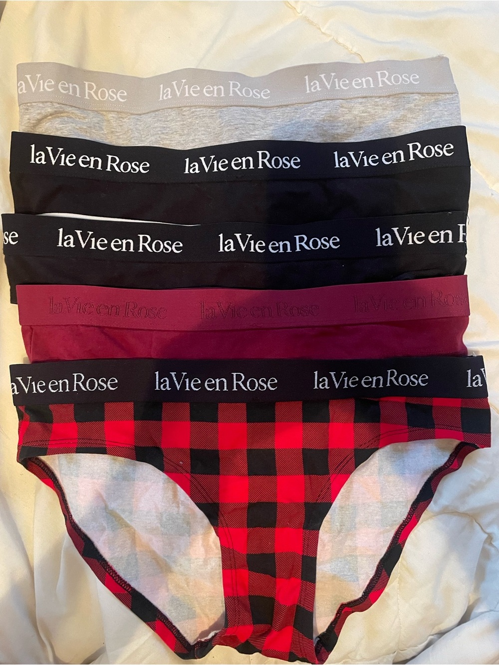 Small and médium aVie en Rose Women's Cotton Bikini Briefs - Red Buffalo Plaid